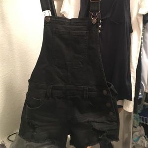 Forever 21 black overalls